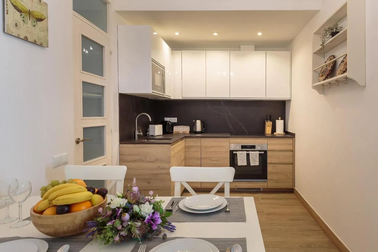 Sagrada Familia Apartment Barcelona Spain